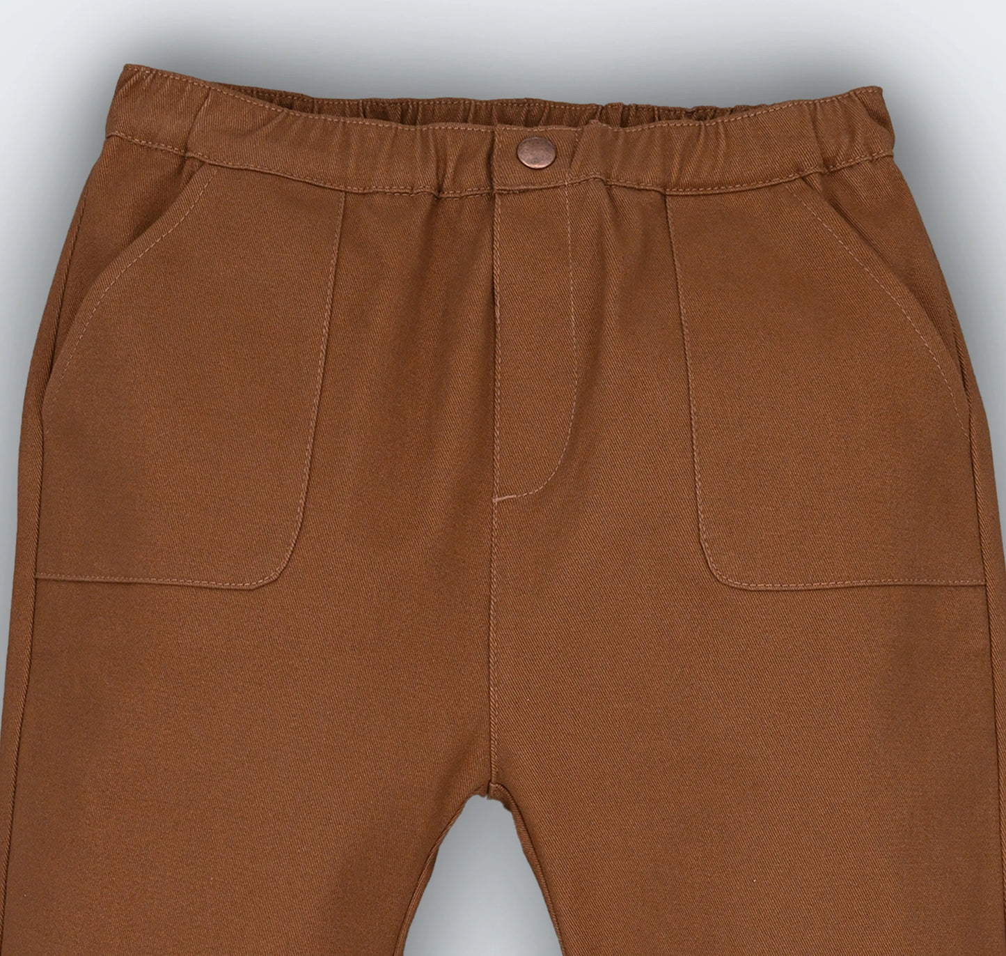 Pantalon en sarga 100% coton à ceinture élastiquée et bouton