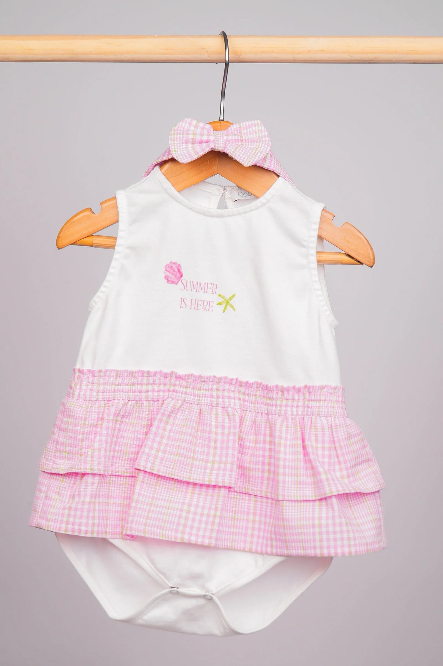 Barboteuse bébé fille Summer is Here blanc & rose à carreaux