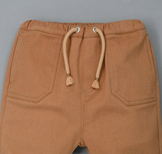 Pantalon en sarga 100% coton avec taille élastique et cordon de serrage