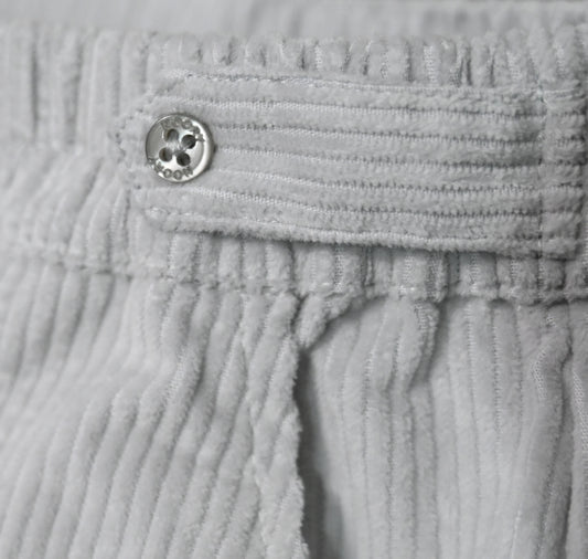 Pantalon en velours côtelé à ceinture volantée