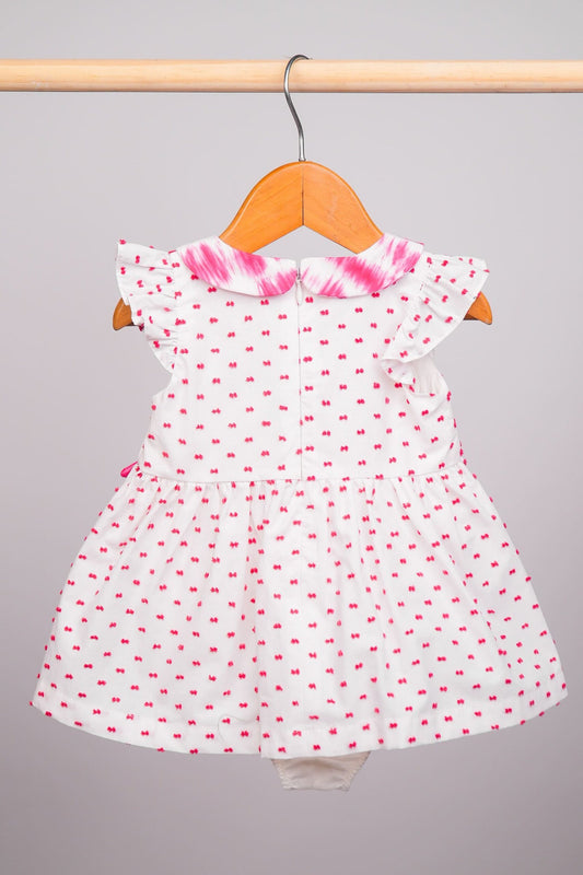 Robe bébé fille avec col claudine