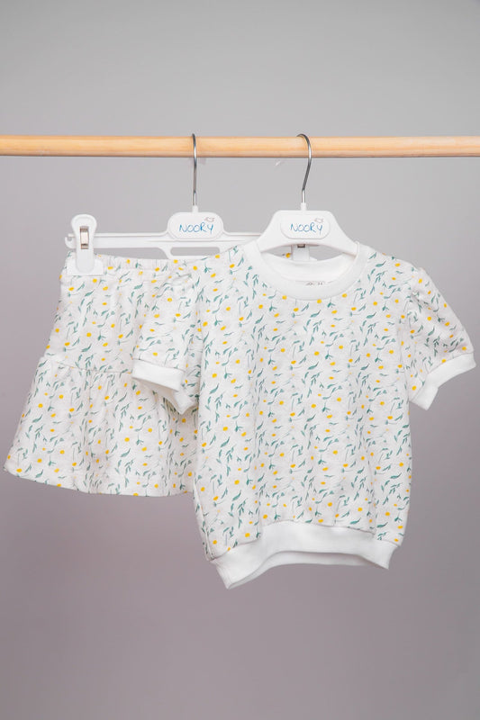Ensemble pour fille comprenant un top et une jupe