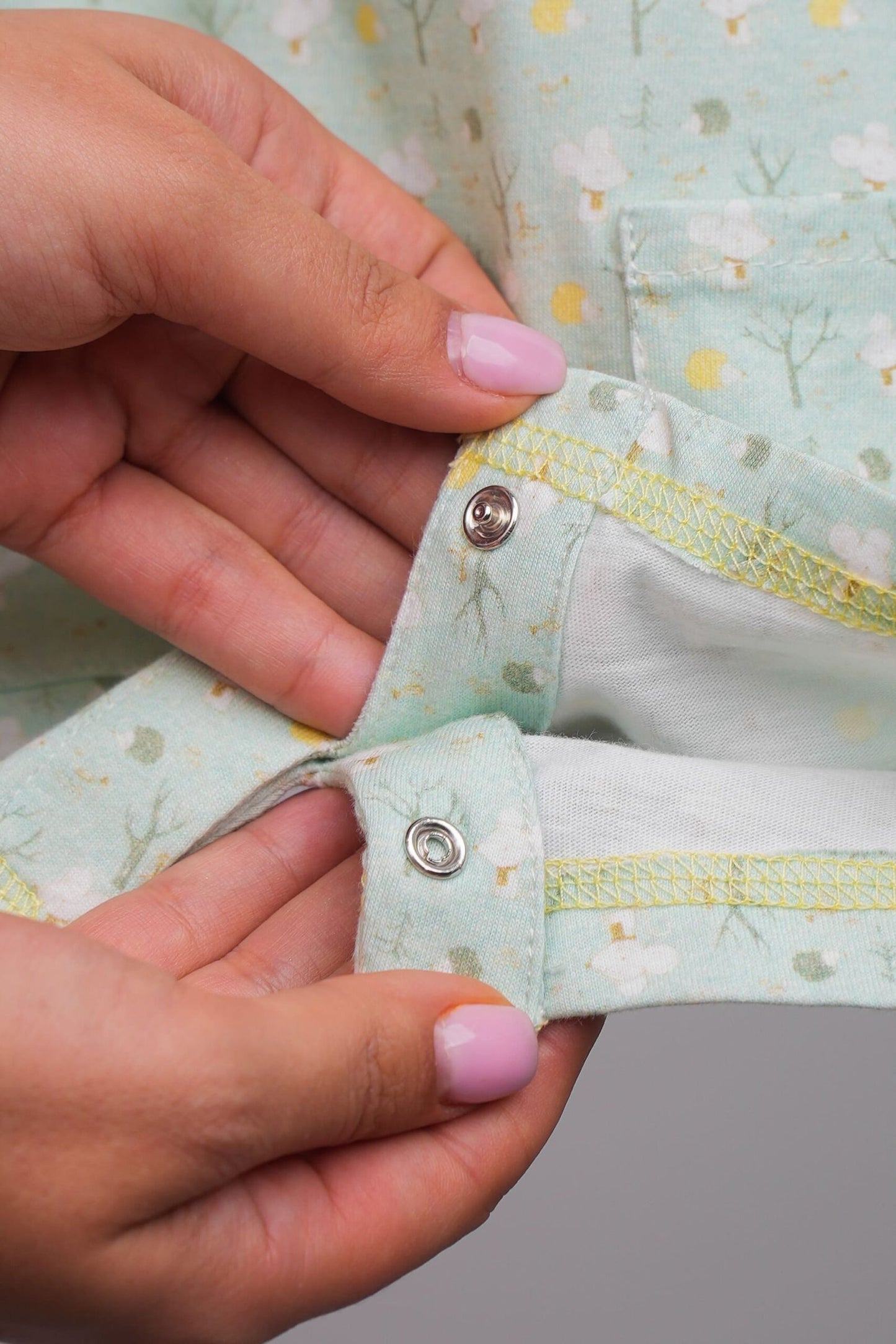 Pack de naissance 3 pièces + Pochette – motifs unisex